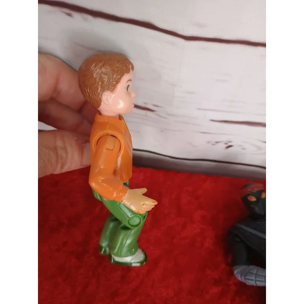 FISHER‎ PRICE Loving Family Dollhouse BOY BROTHER Doll in ORANGE SHIRT 2006 Son